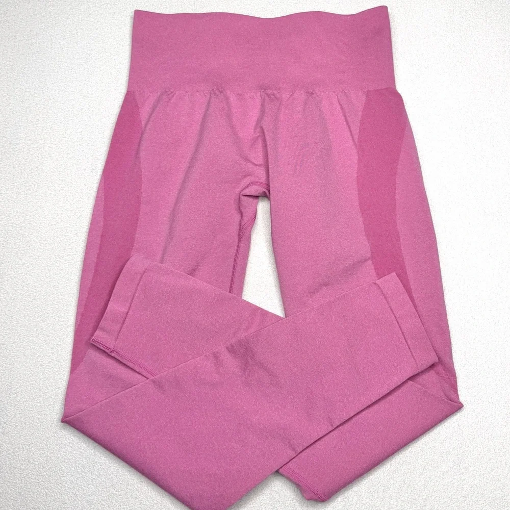 NVGTN Bubble Gum Pink Contour Seamless Leggings💕💗 - Picture 6 of 12